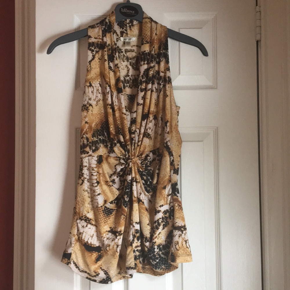 Sleeveless top